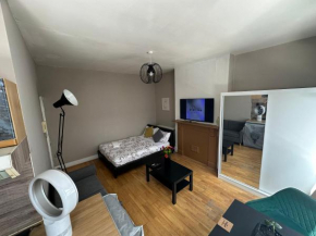 Stay Inn Studio's